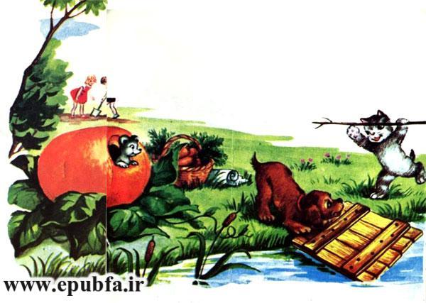 کتاب قصه کودکانه سوفیا و دوستانش - سگ و گربه کنار نهر قایق درست می کنند