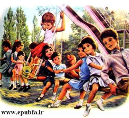 کودکان در پارک سوار الاکلنگ هستند و خوشحال هستند-قصه کودکانه ایپابفا