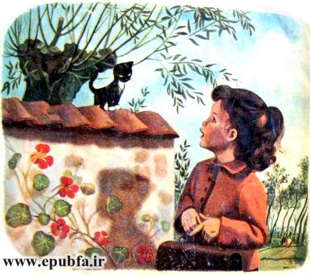 دختر دانش آموز با گربه سیاه روی دیوار حرف می زند - قصه کودکانه ایپابفا